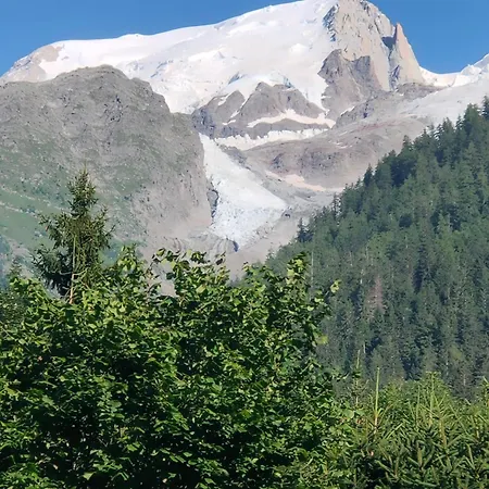Beau Dans La Vallee De Chamonix Les Houches