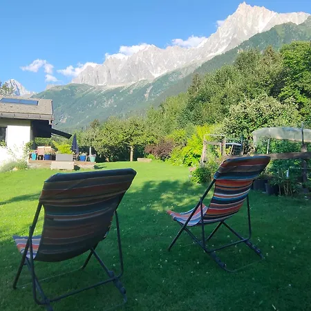 Beau Dans La Vallee De Chamonix *