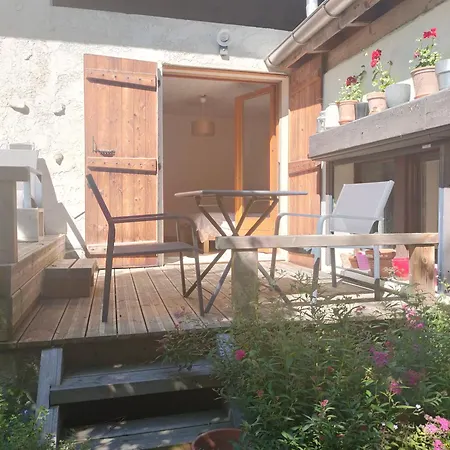 Apartman Beau Dans La Vallee De Chamonix *